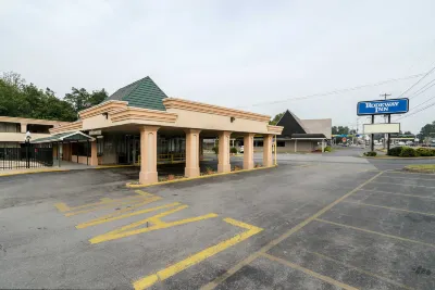 Rodeway Inn University Hotels in Newark