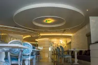 Adams Beach Hotel & Spa Deluxe Wing – Adults Only