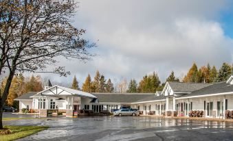 Econo Lodge Lakeshore