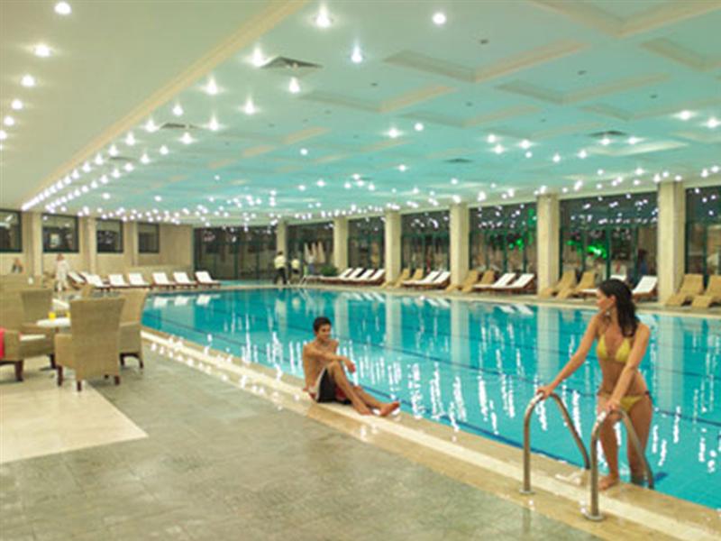 Delphin Deluxe Resort