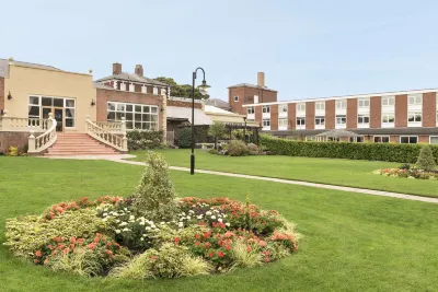 Park Hall Hotel and Spa Wolverhampton Hotels near Wolverhampton Station