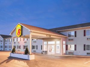 Super 8 by Wyndham Neosho