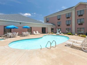 Best Western Prime Inn & Suites