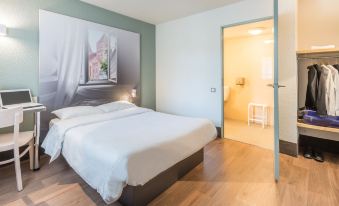 B&B HOTEL Bordeaux Mérignac Hôtel de Ville