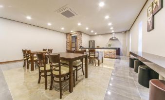 H Hotel Ulsan - Housity