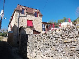 Au Soleil Levant Homestay