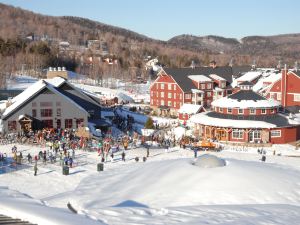 Clay Brook Hotel at Sugarbush