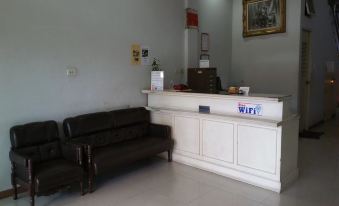 Charoen Apartment Hotel Trang