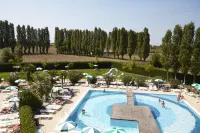 Green Garden Resort - Smart Hotel - Pools