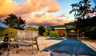 Bremer Island Banubanu Beach Retreat Hotels in East Arnhem