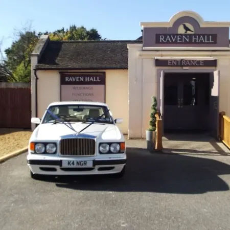 The Raven Hotel