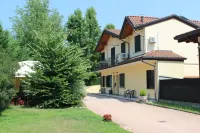 Villa Giglio Hotels in Arsago Seprio