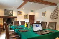 White Hart Hotel Hotels in Stadhampton