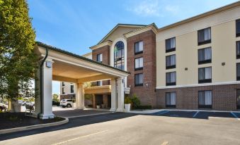 Holiday Inn Express & Suites Fort Wayne