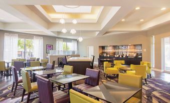 La Quinta Inn & Suites by Wyndham Denver Boulder-Louisville