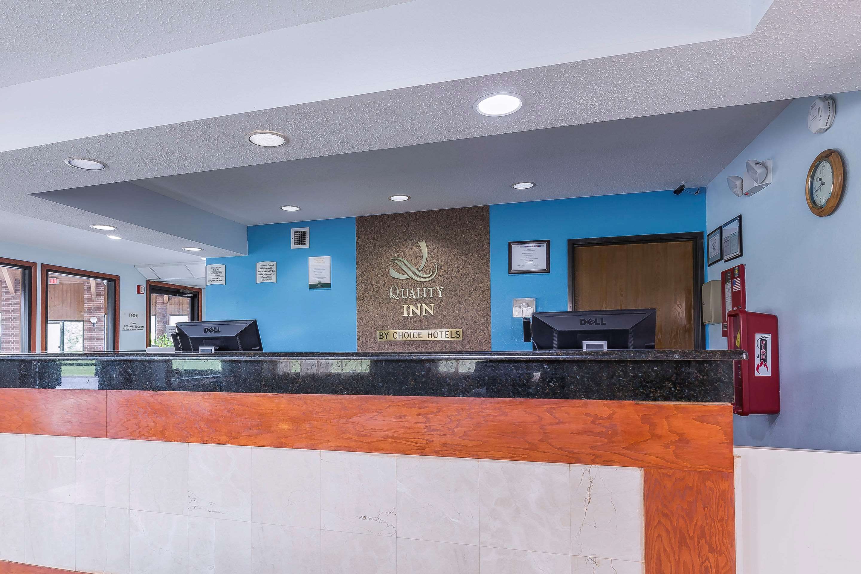 Quality Inn Sycamore - DeKalb