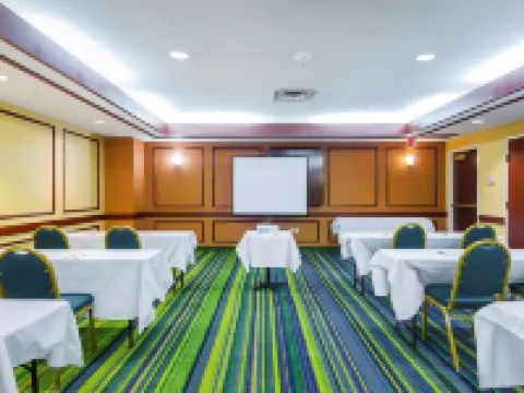 Quality Inn Boston-Revere Hotels in Essex County