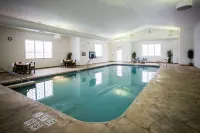 Sleep Inn & Suites Conference Center Eau Claire North - Pools
