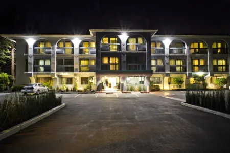 Hotel Vue Отели рядом с достопримечательностью «Гуглплекс»