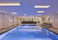 Vienna Marriott Hotel - Pool