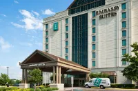 Embassy Suites by Hilton Chicago Lombard Oak Brook Hotels in Westmont