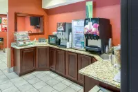 Quality Inn Lakeville Hotels in Lakeville