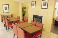 Extended Stay America Premier Suites - Charlotte - Pineville - Pineville Matthews Rd. Hotels in Pineville