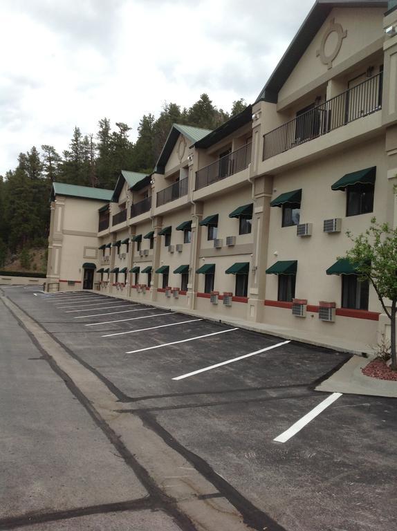 Baymont by Wyndham Keystone Near Mt. Rushmore