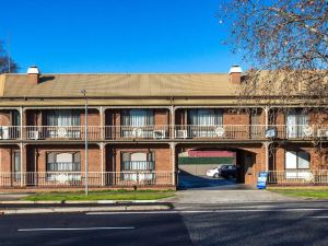 Albury Townhouse Motel