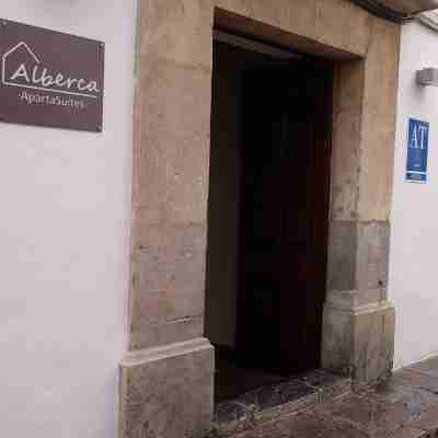 ApartaSuites Alberca Deluxe Hotel Exterior