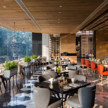 Shangri-La Eros, New Delhi Отели в г. Нью-Дели