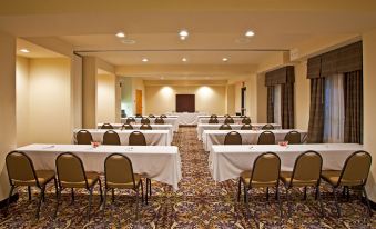 Staybridge Suites Tampa East- Brandon