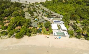 5 Bedroom Beachfront Villa Sdv100-by Samui Dream Villas