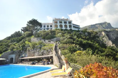 Hotel Belvedere Hotels in Conca dei Marini
