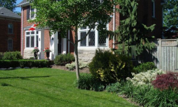 Robinsong Bed and Breakfast - Housity