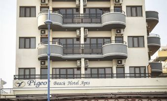 Pigeon Beach Hotel Apartments