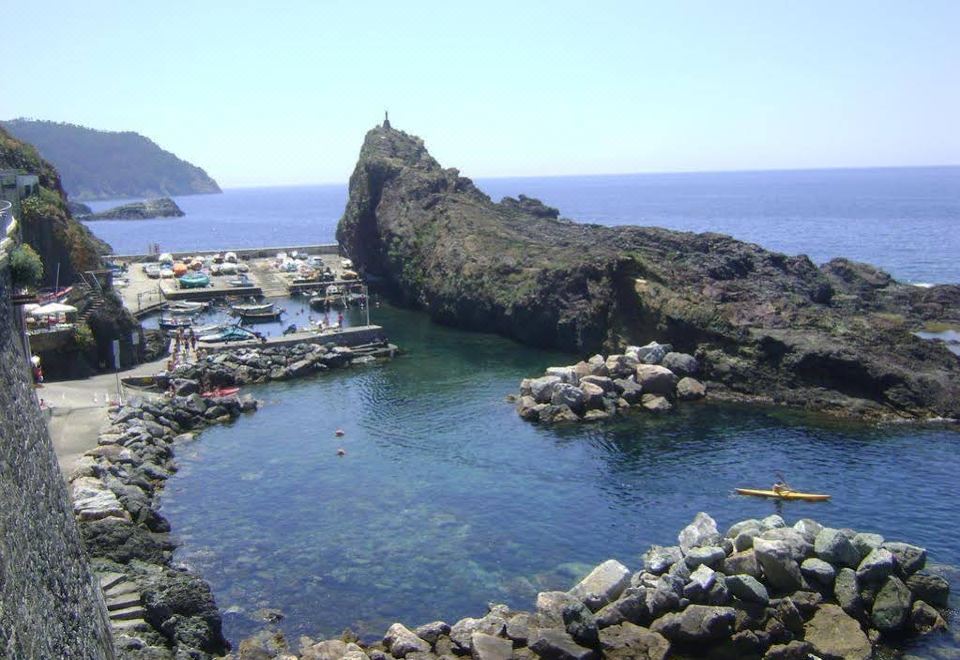 Hotel Augusta - Housity