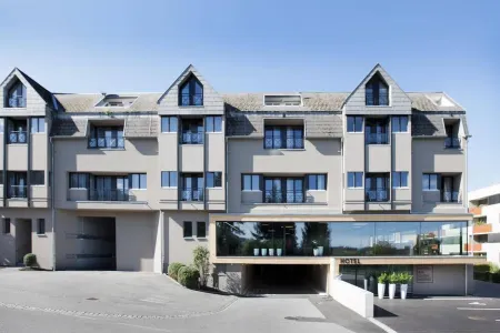 Hotel am Garnmarkt Отели в г. Mader