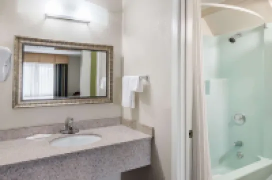 Super 8 by Wyndham Bangor Hoteles en Bangor