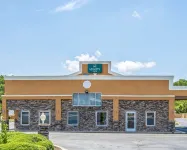 Quality Inn Greenwood Hwy 25 - 2-Star