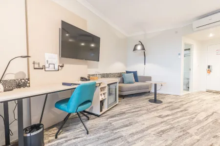 Nightelier Mermaid Waters Отели в г. Маджираба