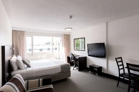 St Ives Apartments Отели рядом с достопримечательностью «Собор Святого Давида»