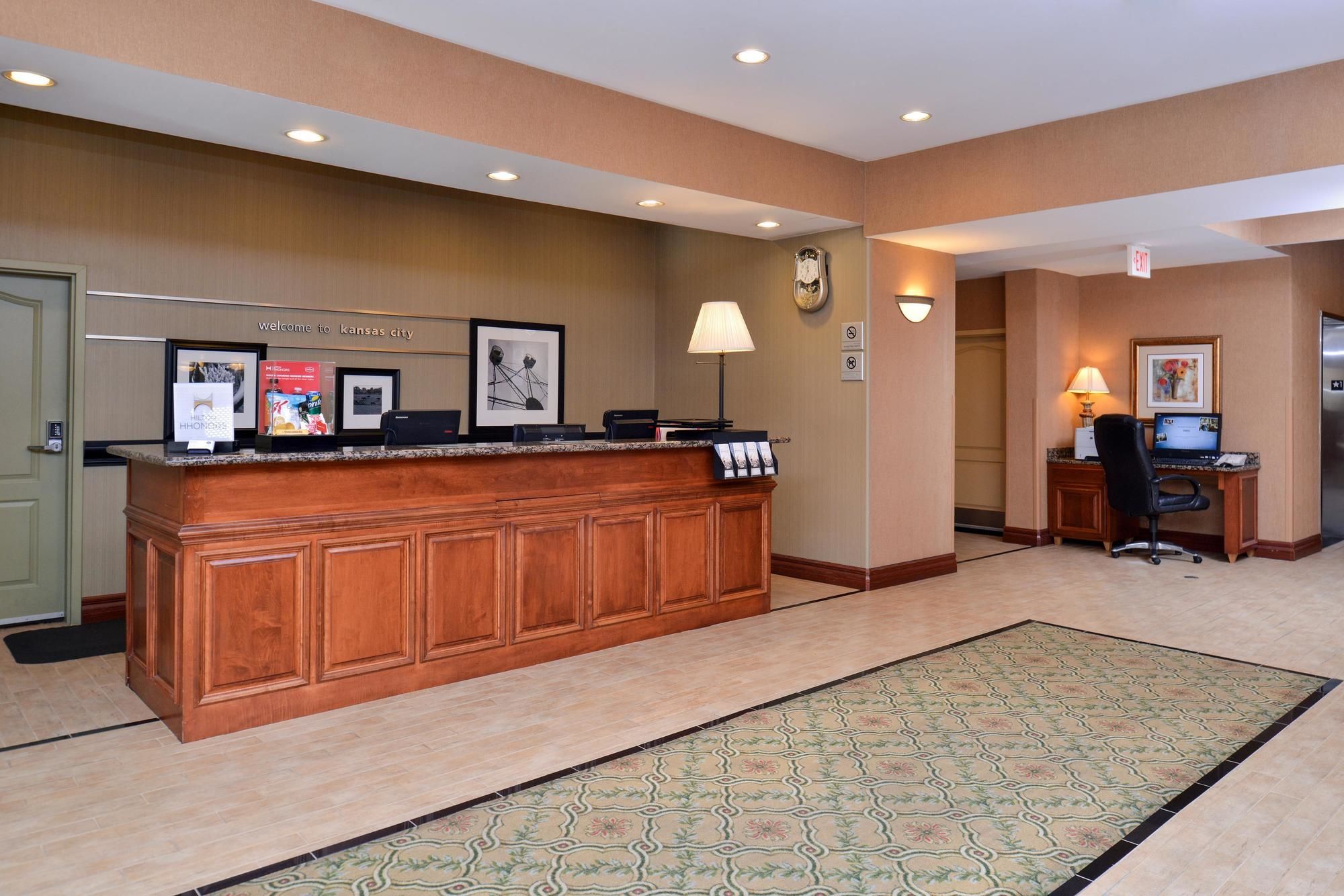 Hampton Inn Kansas City Northeast