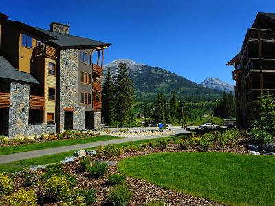 Rundle Cliffs Lodge