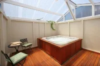 16 Northgate Motor Lodge Hotels in Waitara
