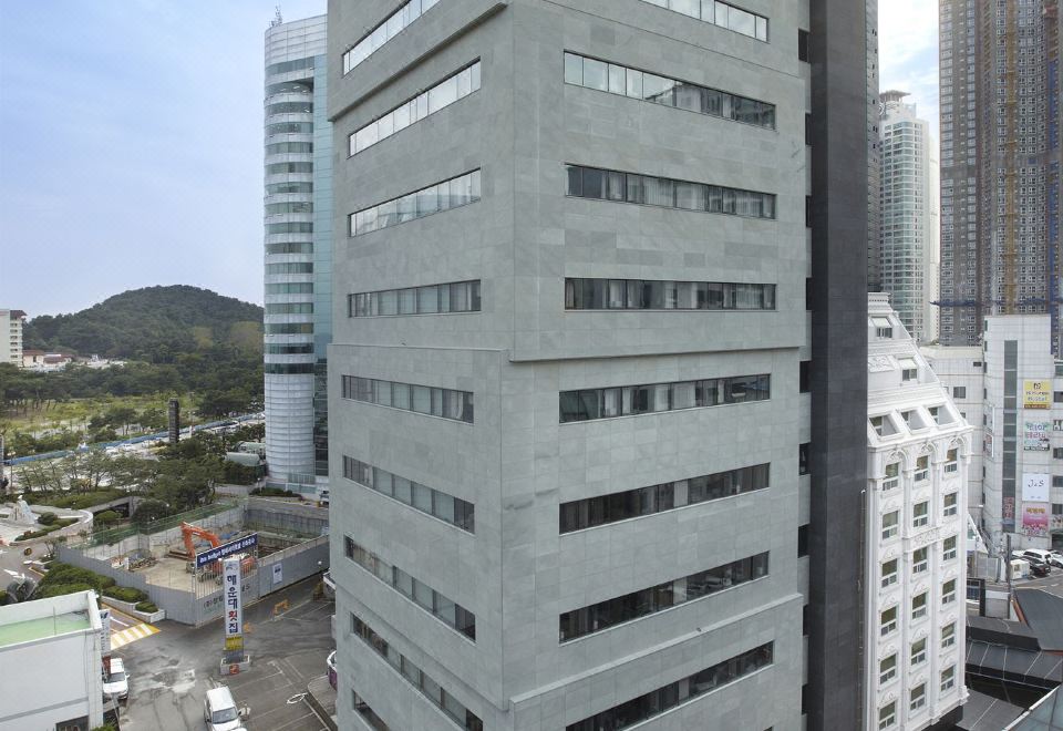 4. 베스트루이스해밀..