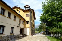 Hotel Los Nogales Hotels in Isábena