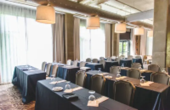 Proximity Hotel