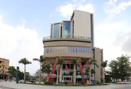 Muong Thanh Grand Quang Tri Hotel Отели в г. TT. Cua Viet