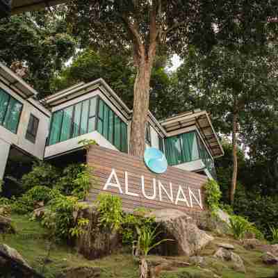 Alunan Resort Hotel Exterior